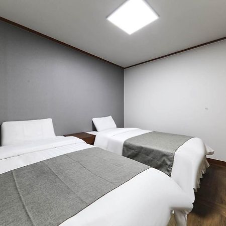Major Hotel Jeju Exterior foto