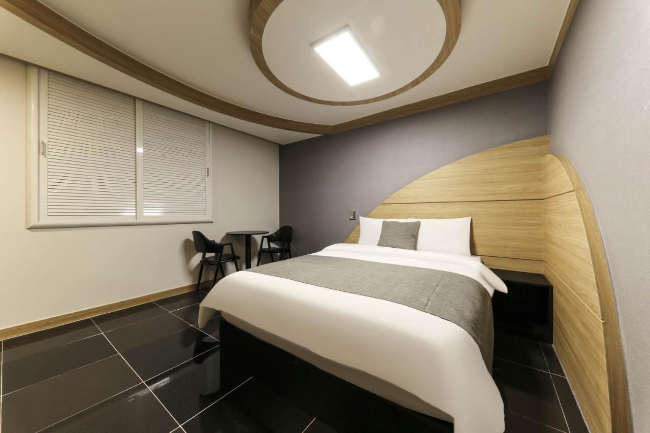 Major Hotel Jeju Exterior foto
