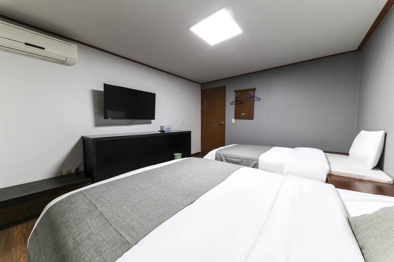 Major Hotel Jeju Exterior foto
