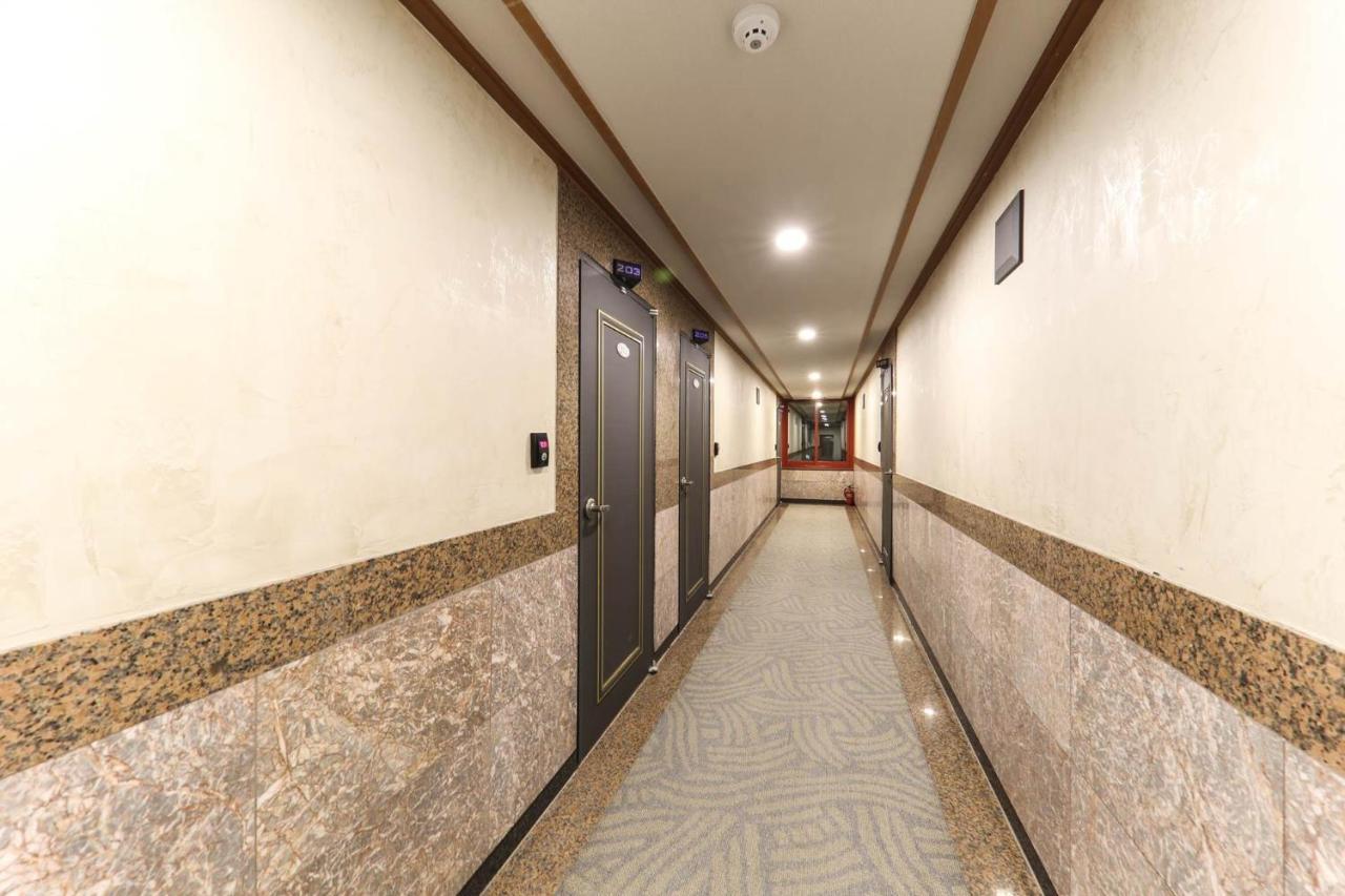 Major Hotel Jeju Exterior foto